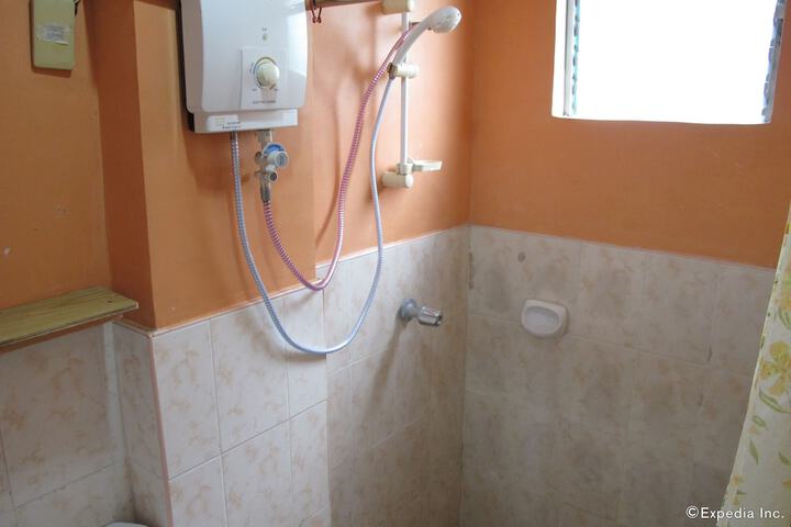 Room 34 of 59