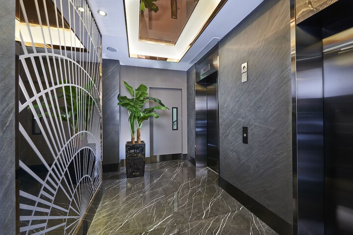 Lobby Photos