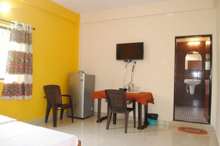 Room 15 of 35