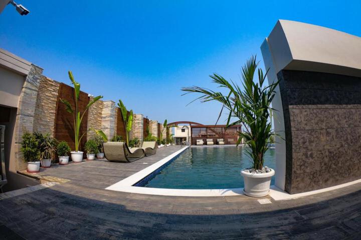 General 11 of 50