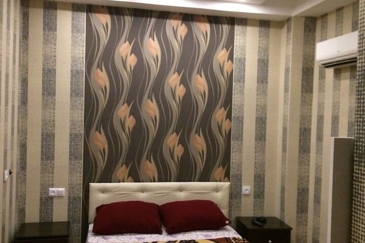 Room 18 of 25