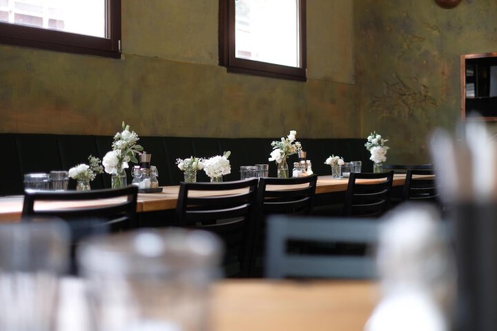 Dining 37 of 45