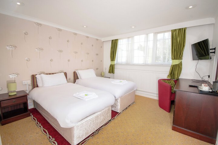 Room 21 of 148