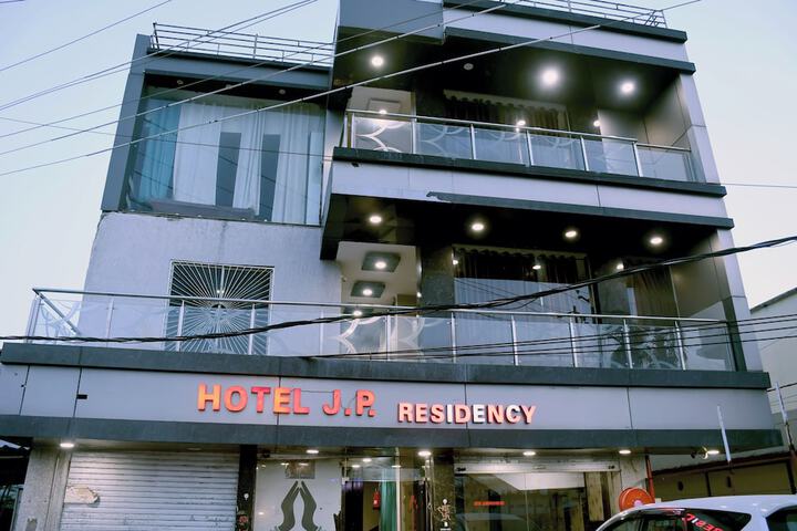 Hotel 22 of 25