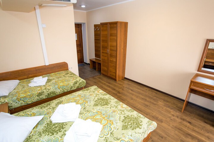 Room 14 of 51