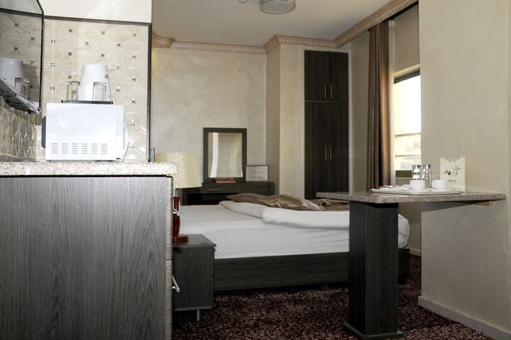 Room 13 of 59