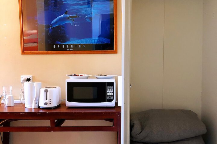 Room 6 of 35