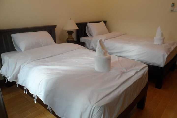 Room 14 of 68