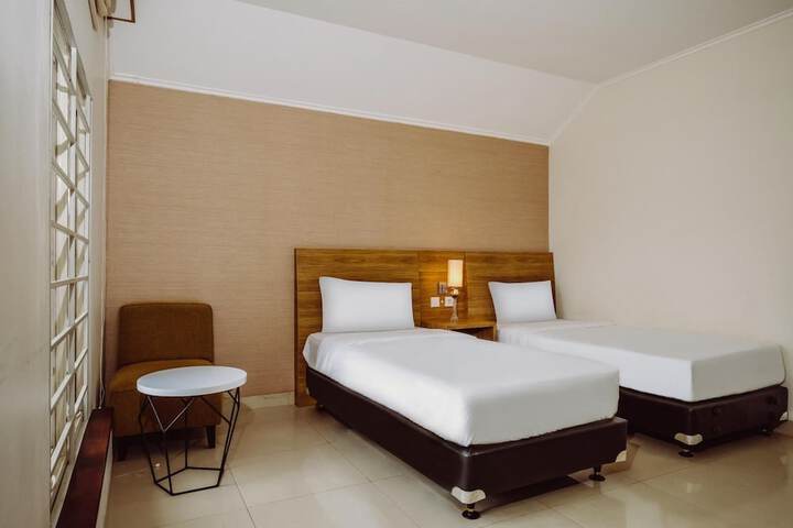 Room 15 of 39