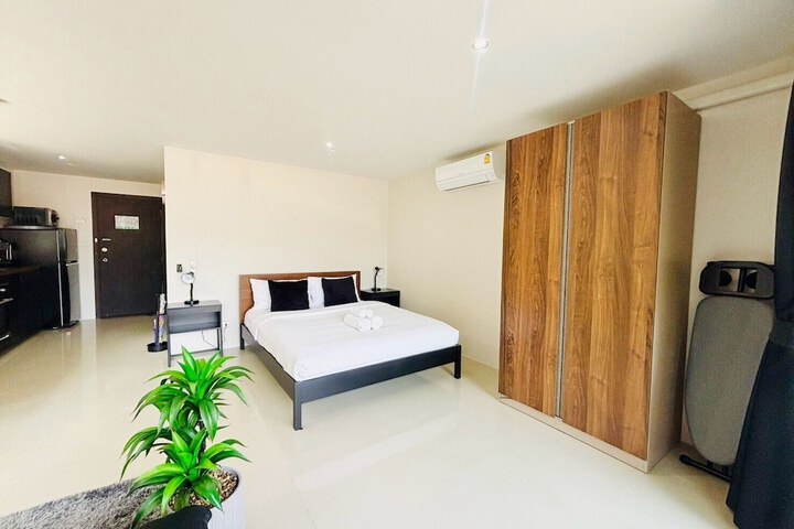Room 57 of 164