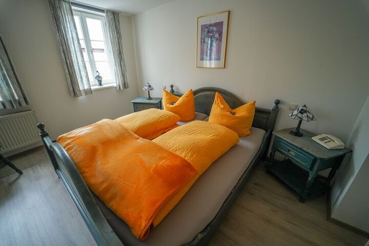 Room 15 of 31