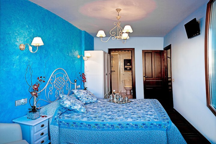 Room 13 of 75