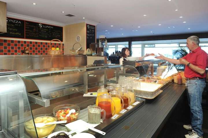 Breakfast/Coffee Service 35 of 65