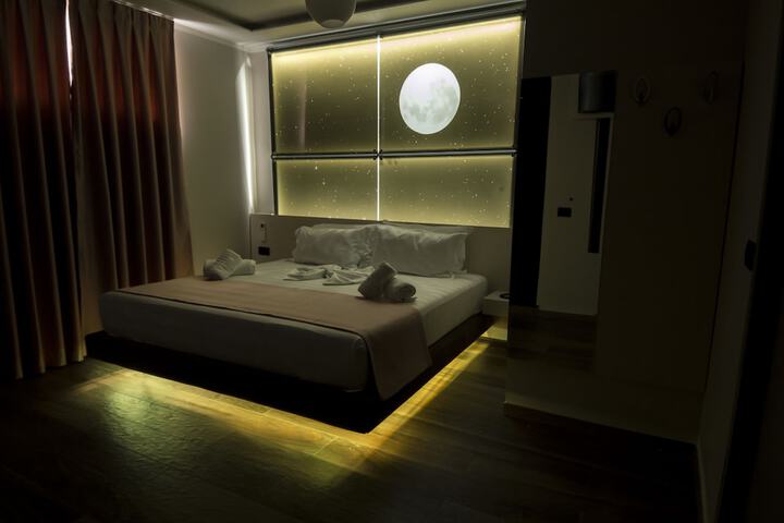 Room 46 of 121