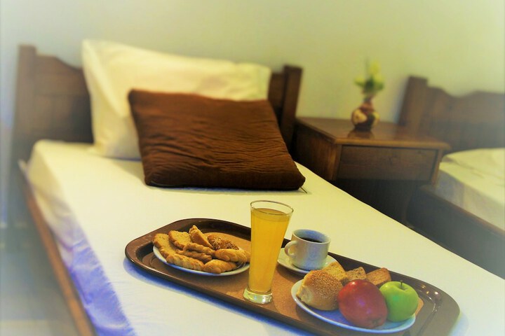 Room 5 of 45