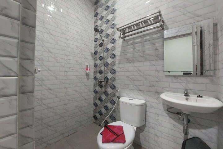 Room 20 of 36