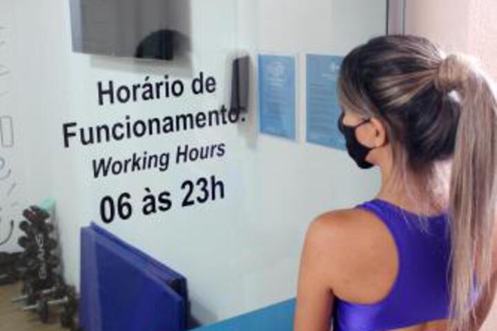 Golden Tower Aeroporto - Lizz - by Fenix Hoteis (formerly LIZZ Hotel / Super 8 Uberlandia)