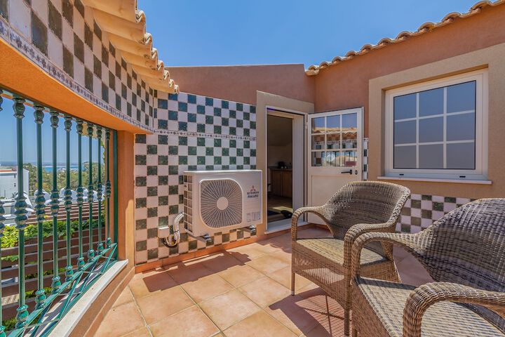 Terrace/Patio 131 of 133
