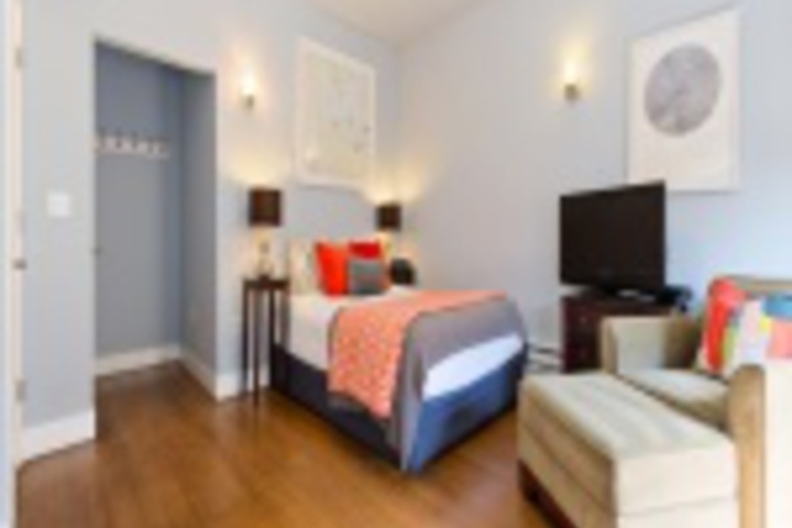 Room 121 of 671
