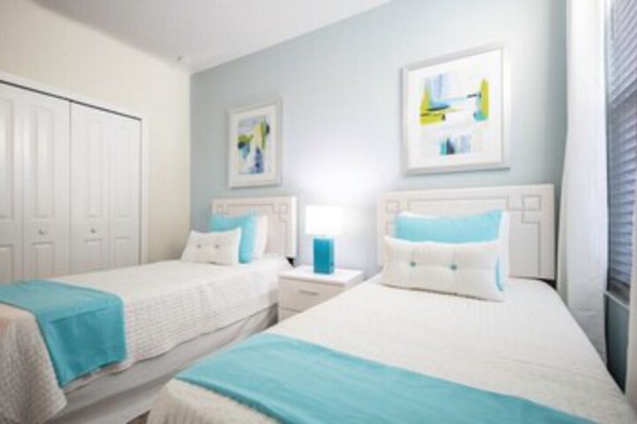 Room 43 of 60