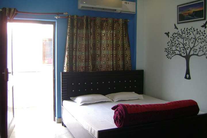 Room 6 of 29