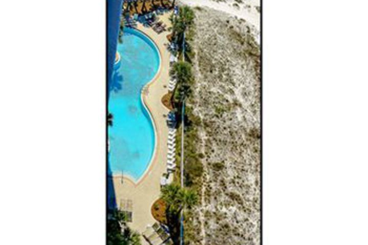 Terrace/Patio 7 of 33