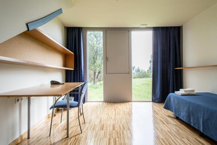 Room 14 of 29
