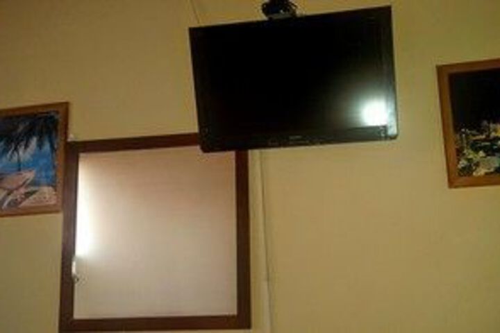 Room 12 of 28