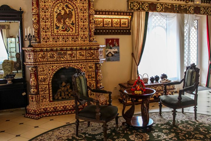 Guest Lobby