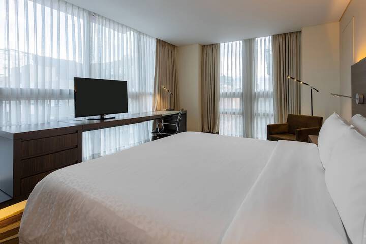 Room 12 of 55