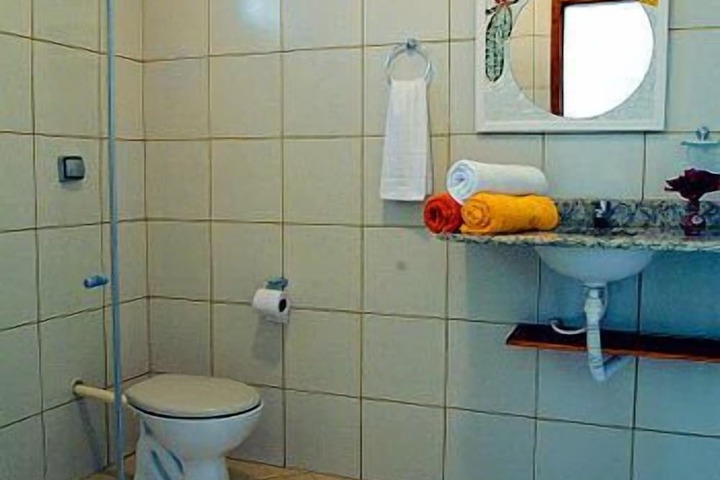 Room 24 of 69