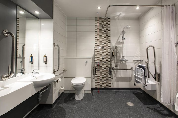Clean Restrooms