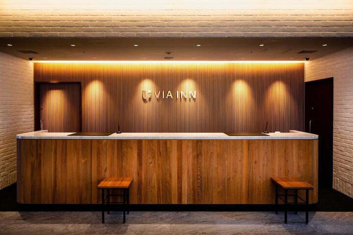 Entrance & Lobby