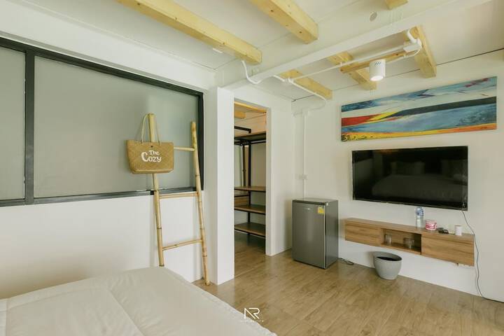 Room 37 of 75