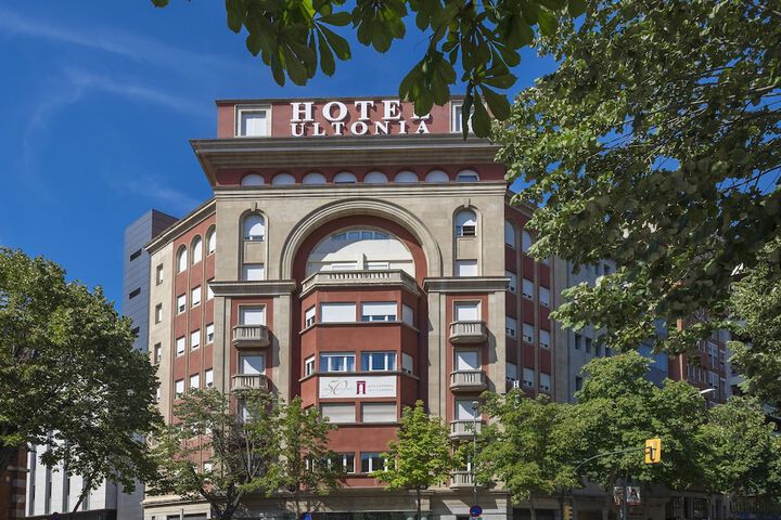 Hotel 76 of 76