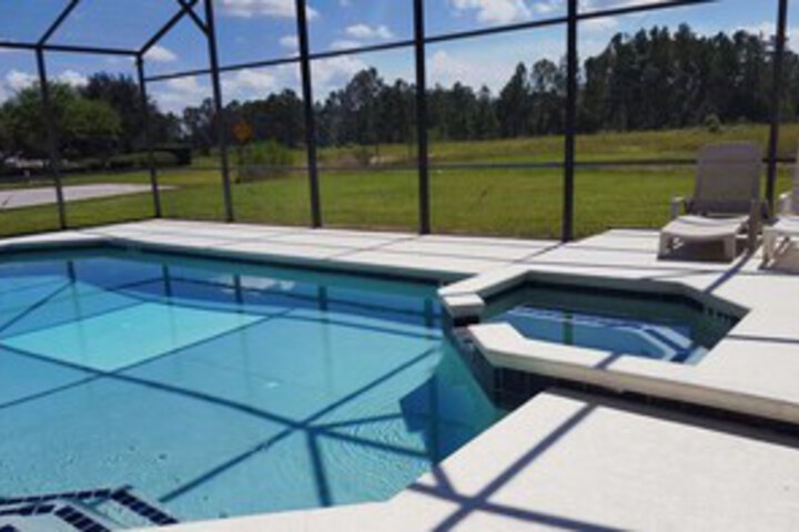 Pool 17 of 30