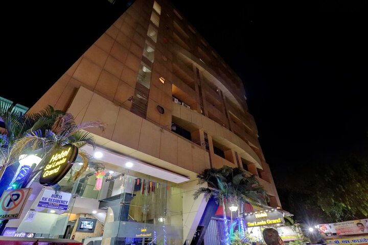 Hotel 4 of 7