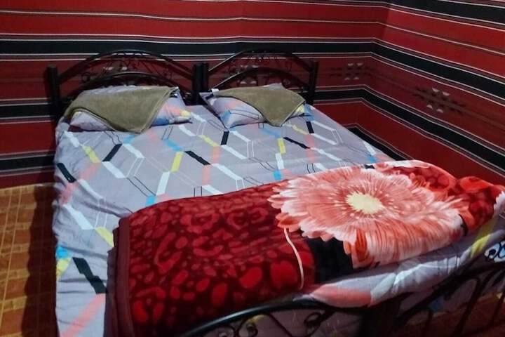 Room 9 of 62