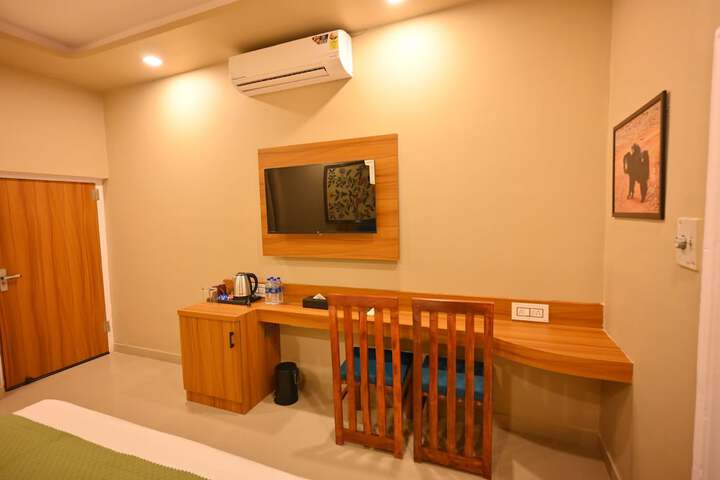 Room 15 of 46
