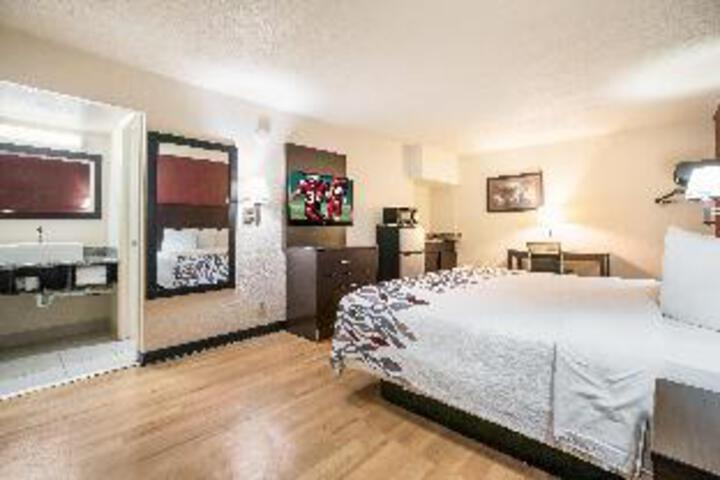 Room 17 of 20
