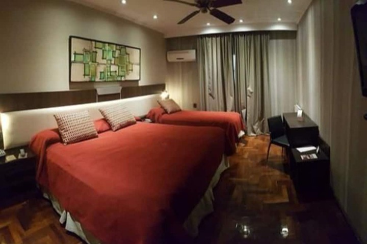 Room 9 of 93