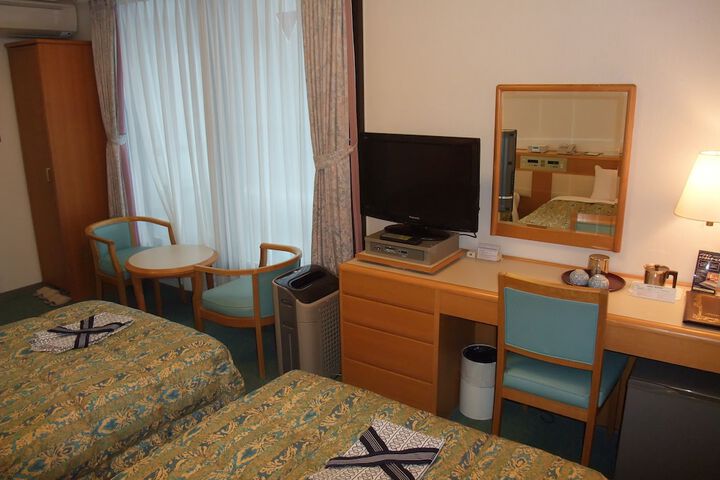 Room 7 of 45