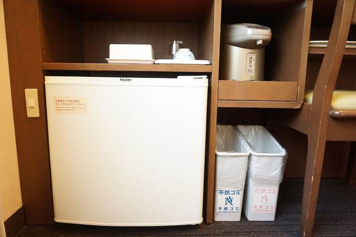 Room 12 of 53