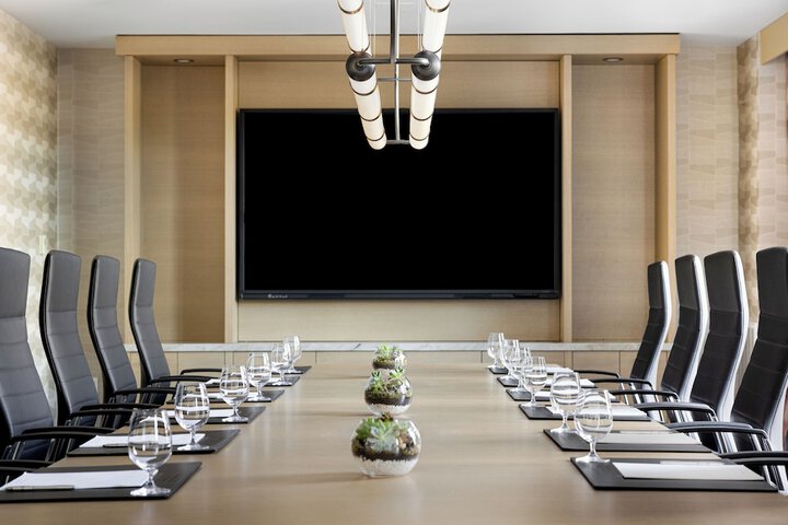 Meeting facility