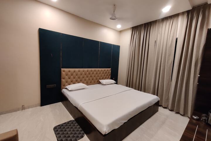Room 7 of 22