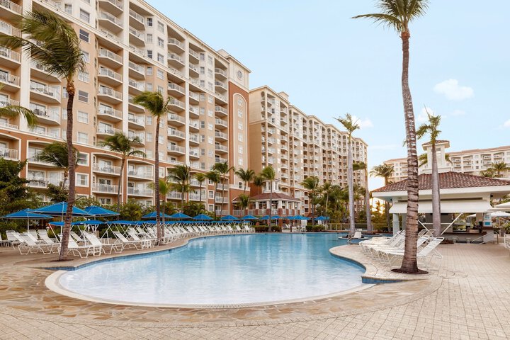 Pool Hotel
