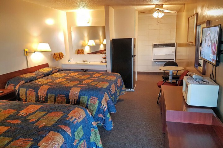 Room 6 of 26