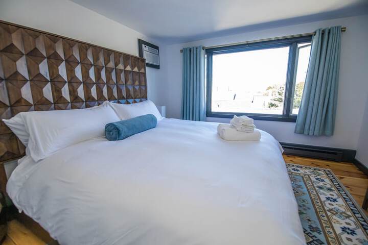 Room 14 of 82