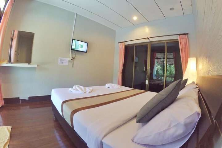 Room 9 of 45