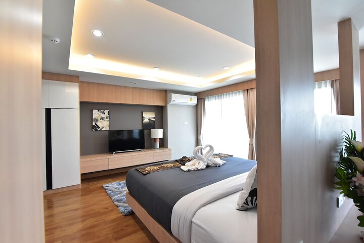 Room 29 of 52
